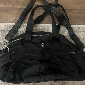 Lulu Lemon Duffle Bag